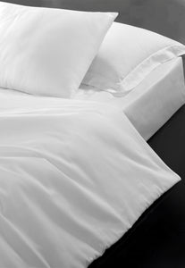 Percale double bedding set (1 double size duvet cover + 2 pillowcases + 1 large bed sheet)